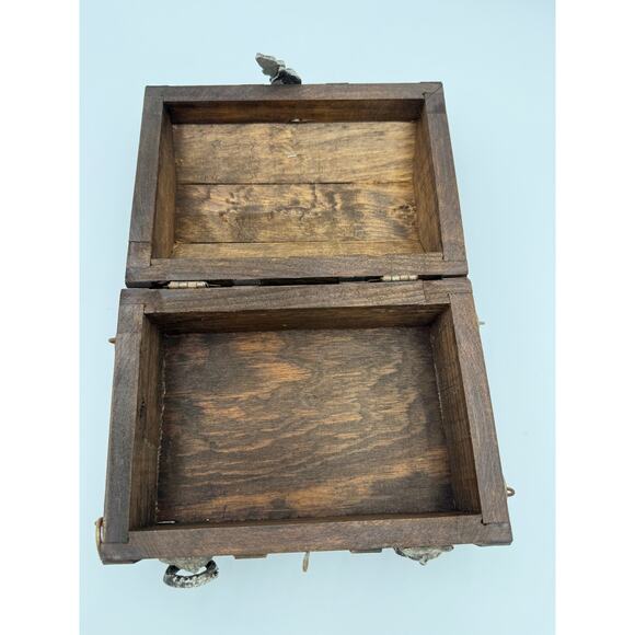 Pirate Treasure Chest DIY - Scavenger Chic 20th Century Wooden Pirate Treasure Chest